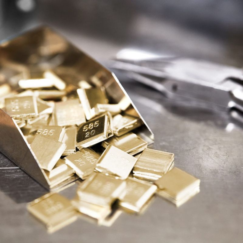 Zlato má dlouhou historii. Jaká je jeho role ve světě šperků a proč se recykluje?