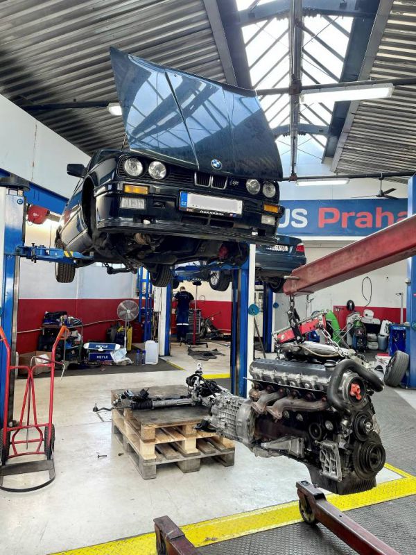 Měření emisí v Praze: Spolehněte se na služby Autoplus Praha