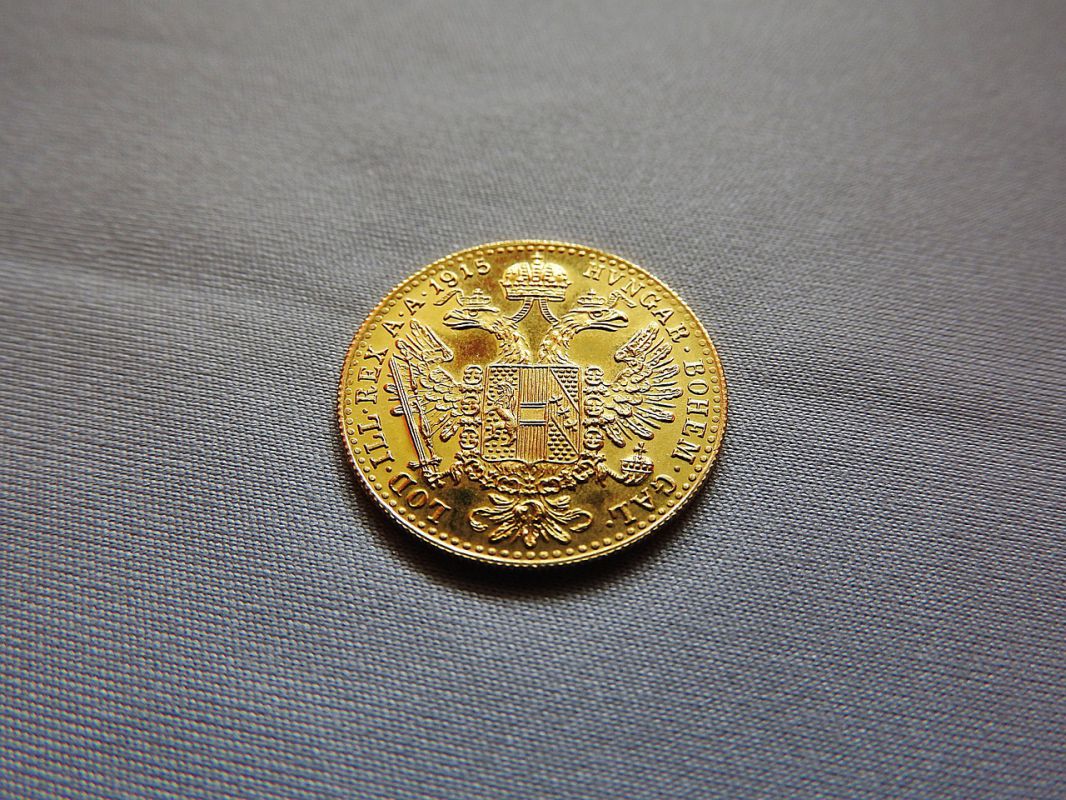 Proč investovat do historických mincí: když koníček přináší zisk i poznání