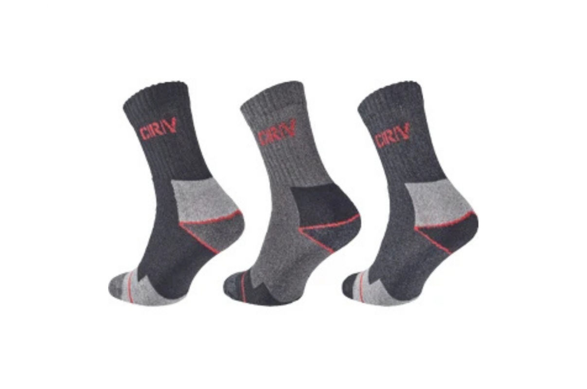 Jak vybrat pracovn&iacute; ponožky do bezpečnostn&iacute; obuvi: Materi&aacute;ly, kter&eacute; udrž&iacute; nohy v suchu